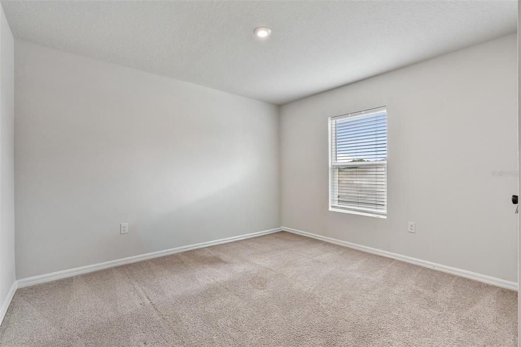 For Sale: $315,000 (4 beds, 2 baths, 2114 Square Feet)