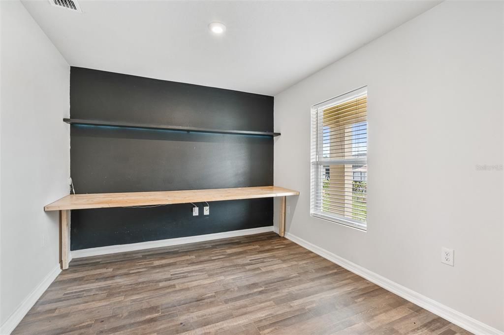 For Sale: $315,000 (4 beds, 2 baths, 2114 Square Feet)