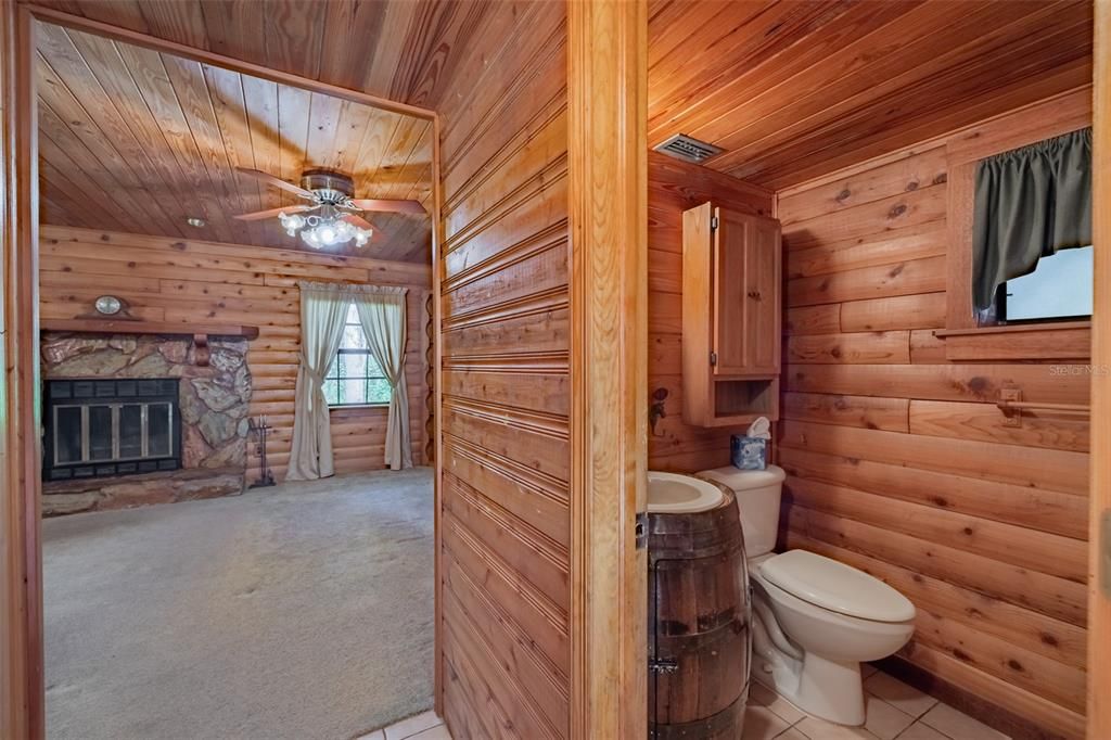 For Sale: $475,000 (3 beds, 2 baths, 1632 Square Feet)