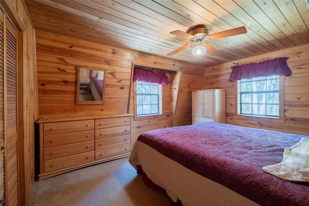 For Sale: $475,000 (3 beds, 2 baths, 1632 Square Feet)