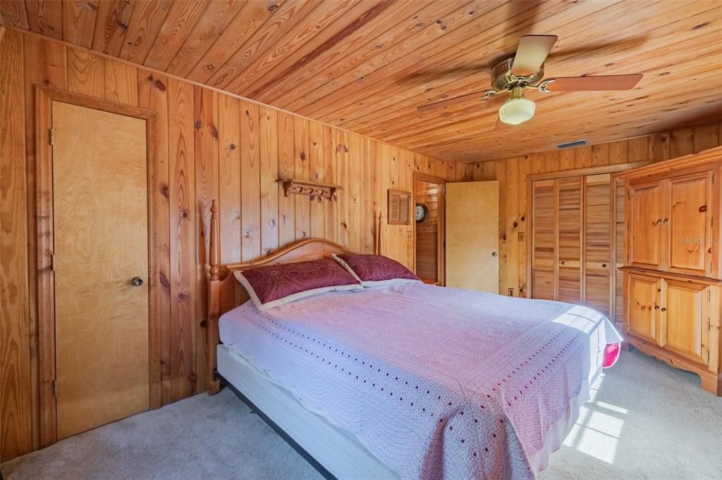 For Sale: $475,000 (3 beds, 2 baths, 1632 Square Feet)