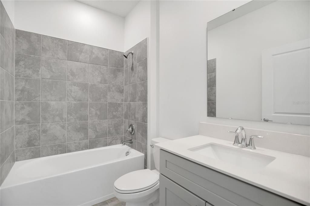 На продажу: $535,000 (4 спален, 3 ванн, 2445 Квадратных фут)