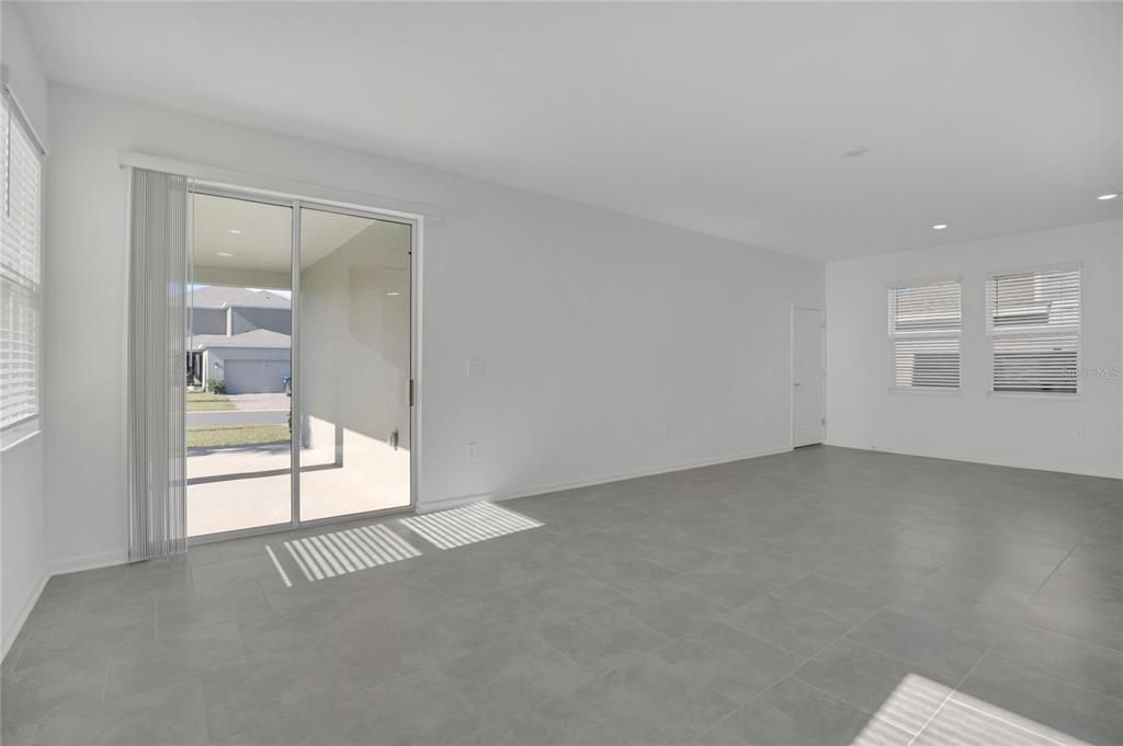 На продажу: $535,000 (4 спален, 3 ванн, 2445 Квадратных фут)