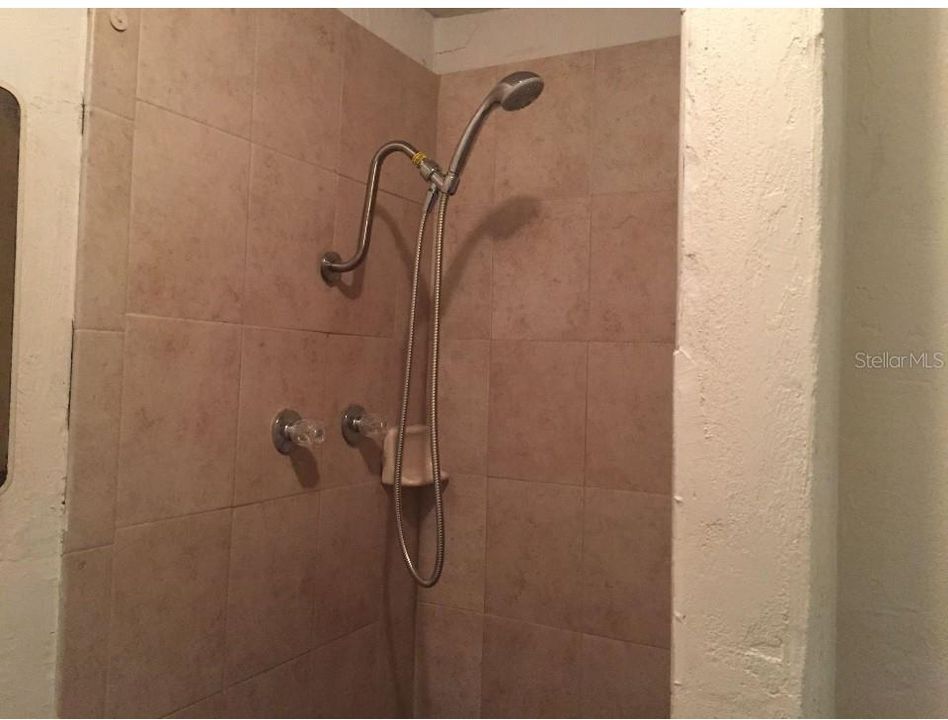 En Venta: $297,500 (4 camas, 3 baños, 2232 Pies cuadrados)