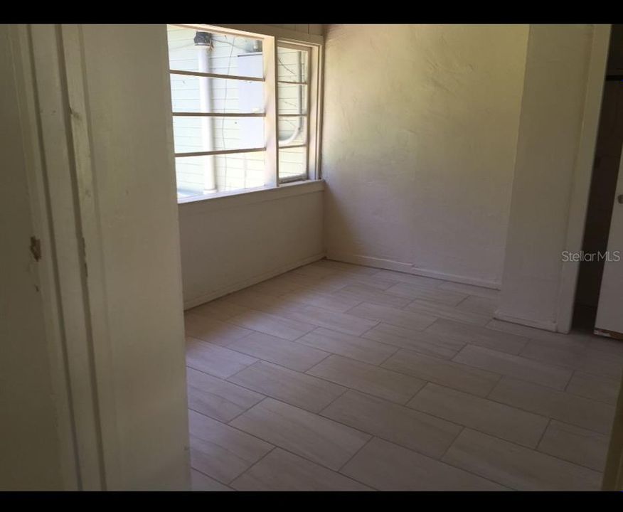 En Venta: $297,500 (4 camas, 3 baños, 2232 Pies cuadrados)