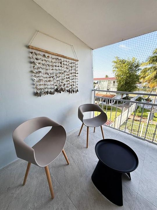 待售: $490,000 (3 贝兹, 2 浴室, 2100 平方英尺)