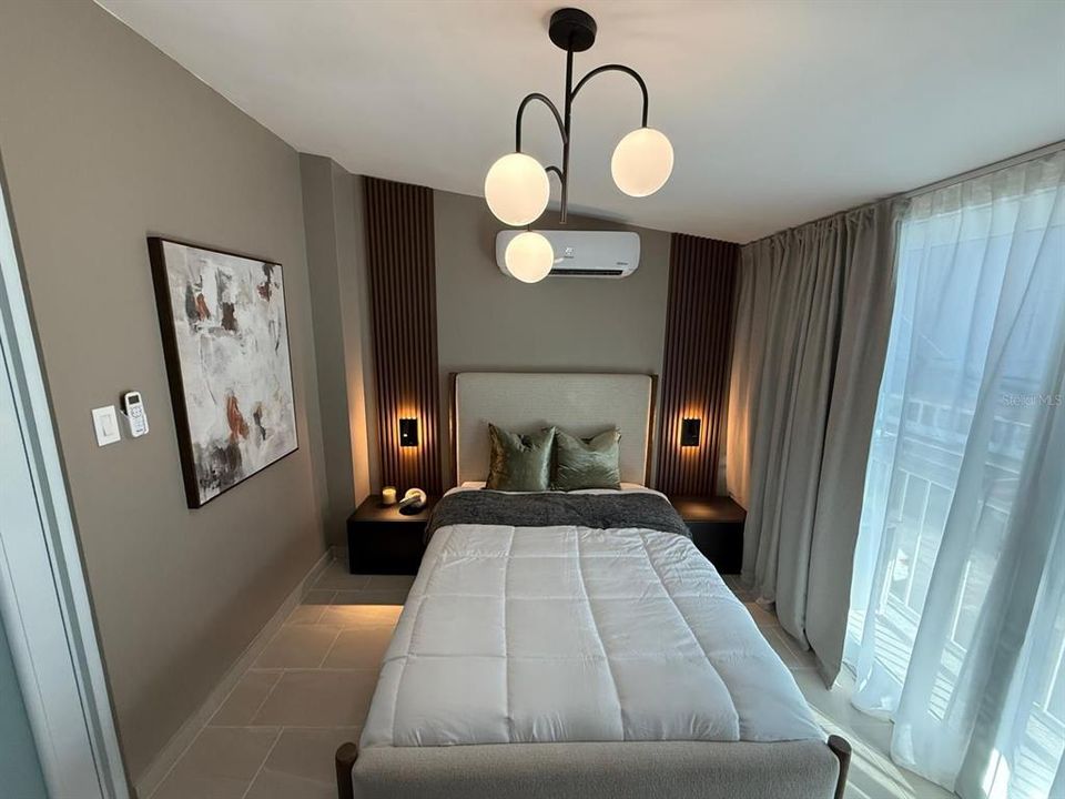 待售: $490,000 (3 贝兹, 2 浴室, 2100 平方英尺)