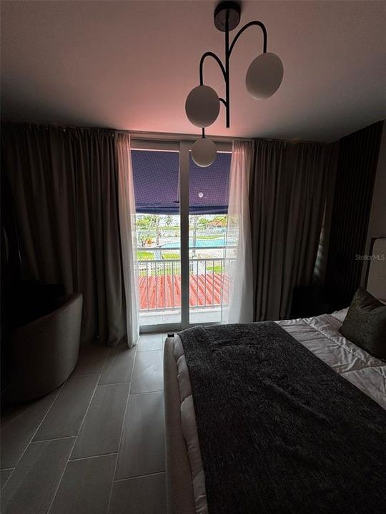 待售: $490,000 (3 贝兹, 2 浴室, 2100 平方英尺)