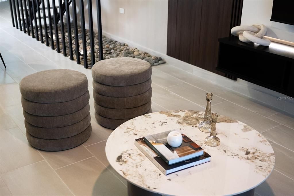 待售: $490,000 (3 贝兹, 2 浴室, 2100 平方英尺)