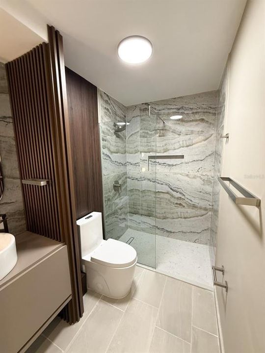 待售: $490,000 (3 贝兹, 2 浴室, 2100 平方英尺)