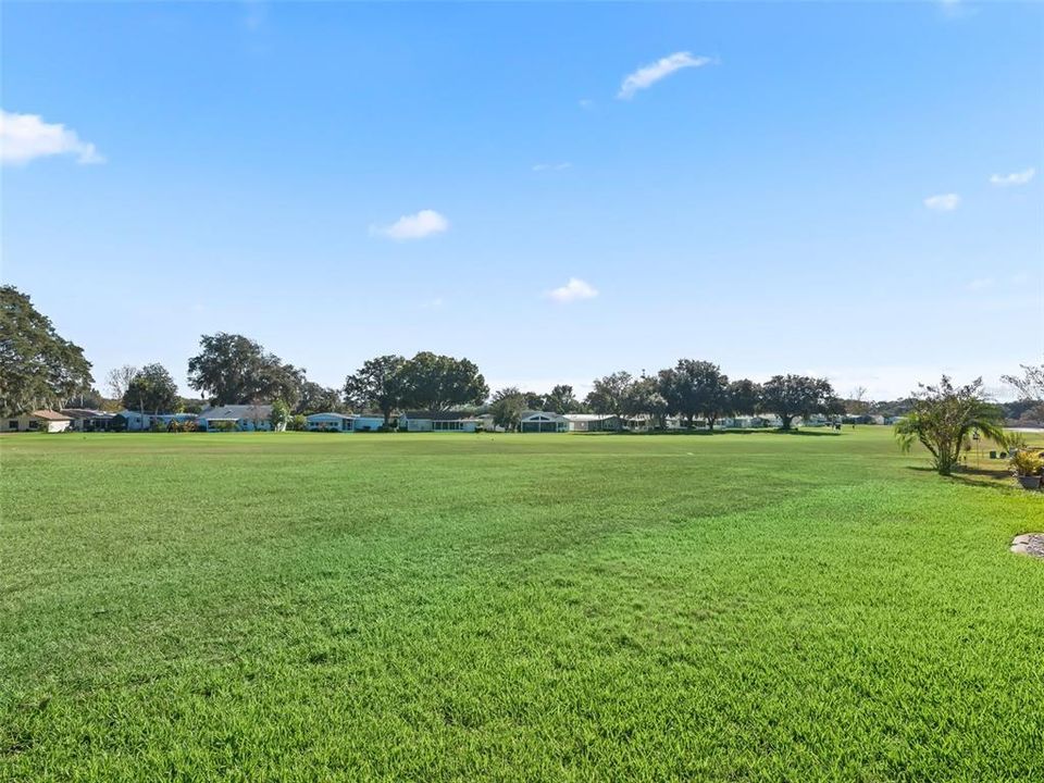 For Sale: $225,000 (2 beds, 2 baths, 1384 Square Feet)