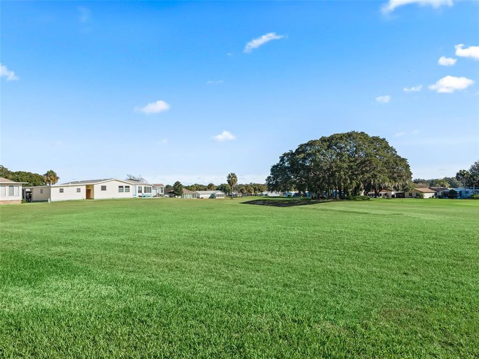 For Sale: $225,000 (2 beds, 2 baths, 1384 Square Feet)