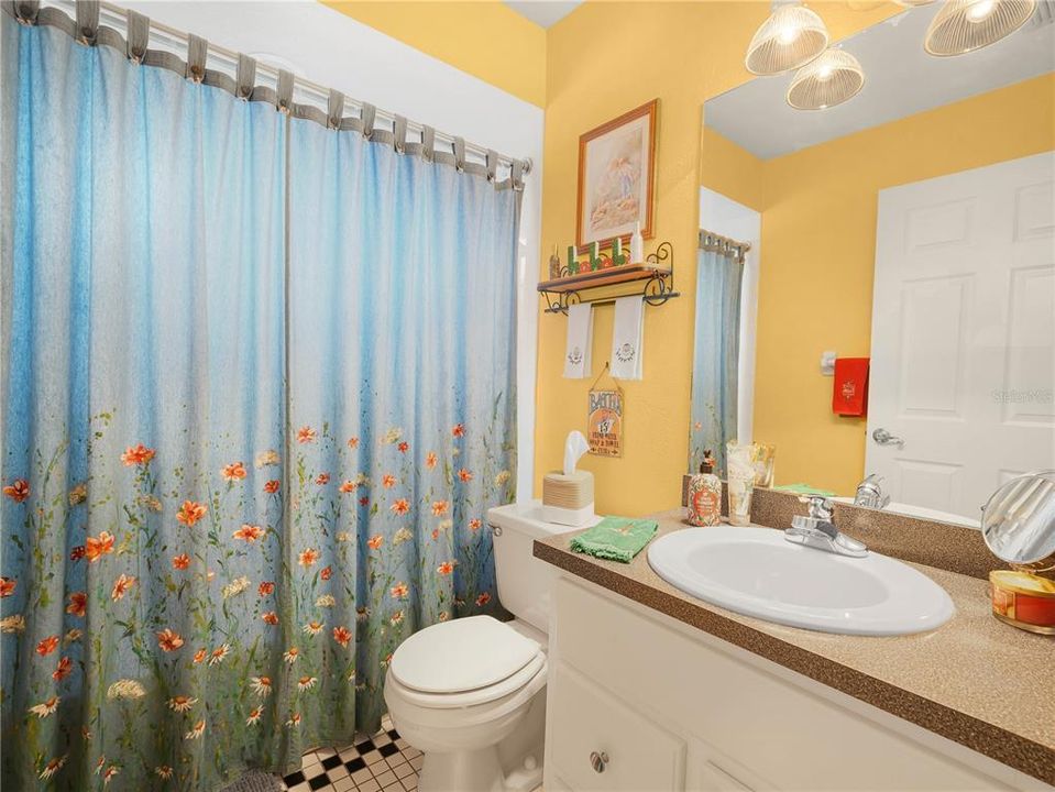 待售: $399,900 (3 贝兹, 2 浴室, 2019 平方英尺)