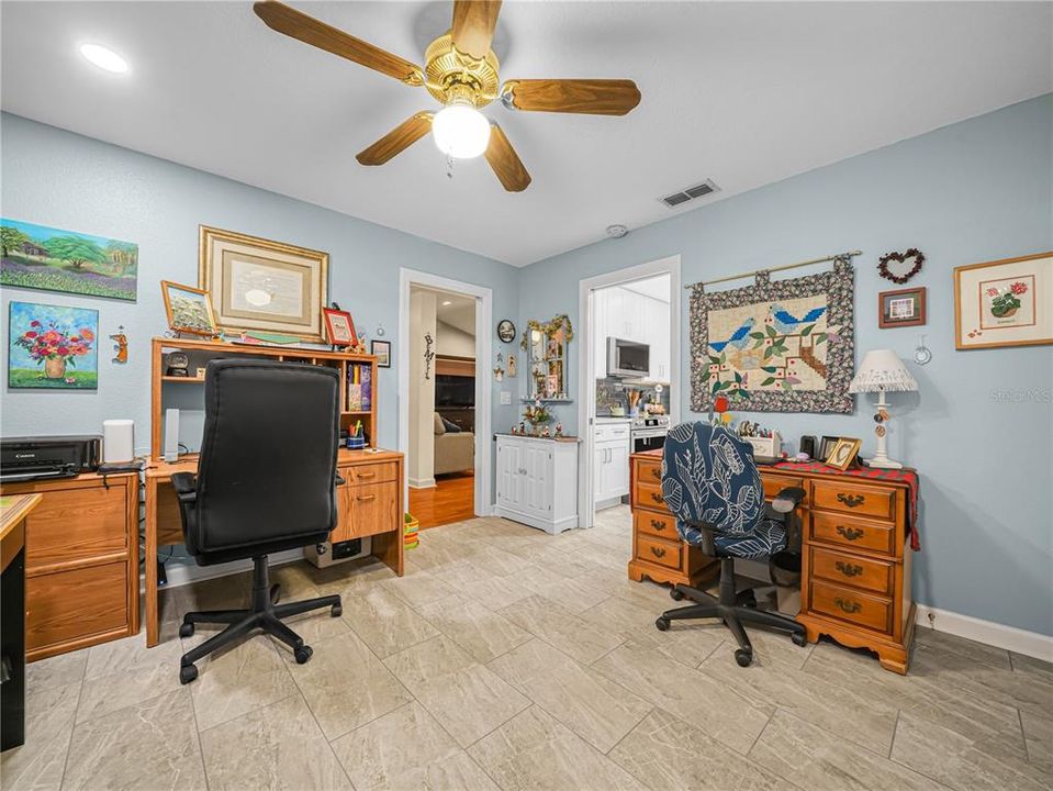 待售: $399,900 (3 贝兹, 2 浴室, 2019 平方英尺)