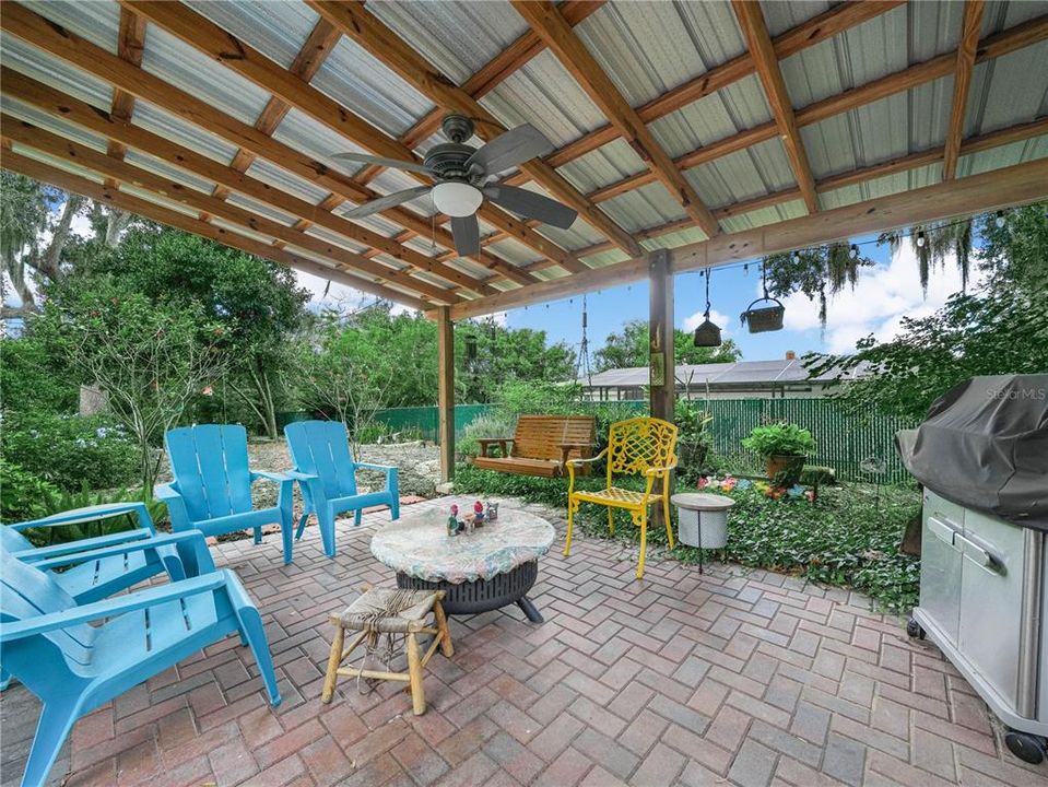 待售: $399,900 (3 贝兹, 2 浴室, 2019 平方英尺)