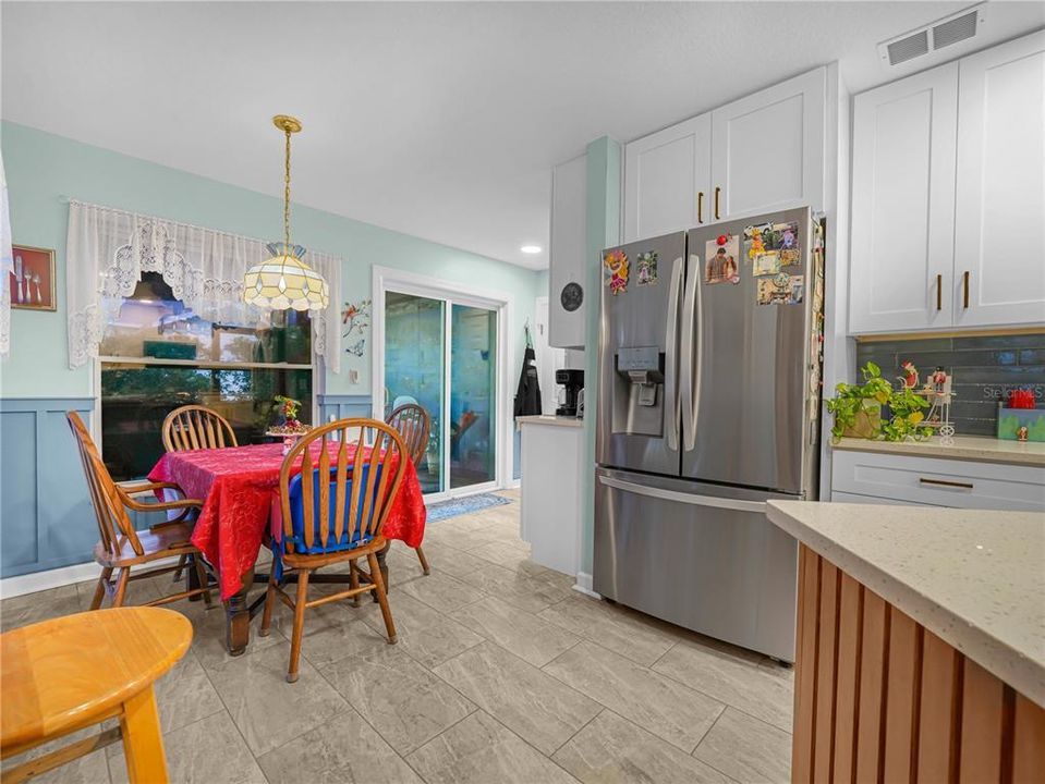 待售: $399,900 (3 贝兹, 2 浴室, 2019 平方英尺)