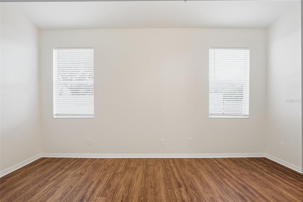 For Sale: $314,900 (4 beds, 2 baths, 1802 Square Feet)