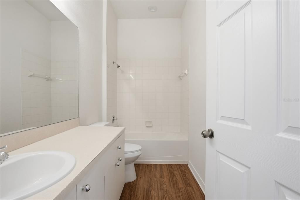 For Sale: $314,900 (4 beds, 2 baths, 1802 Square Feet)