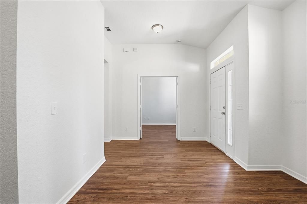 For Sale: $314,900 (4 beds, 2 baths, 1802 Square Feet)