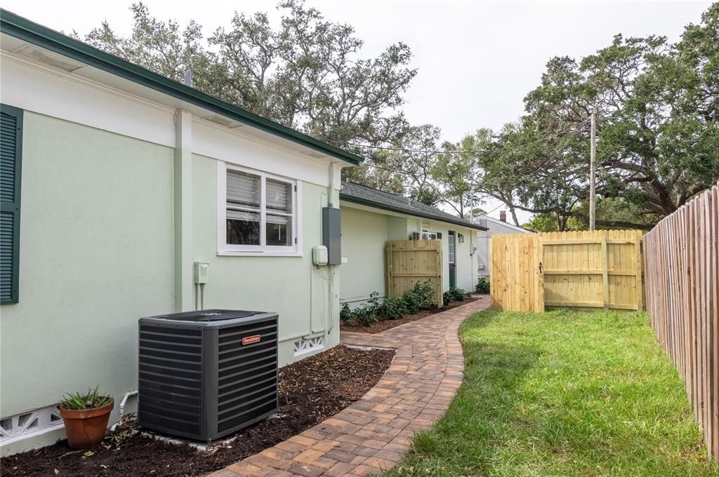 For Rent: $2,775 (3 beds, 2 baths, 1245 Square Feet)