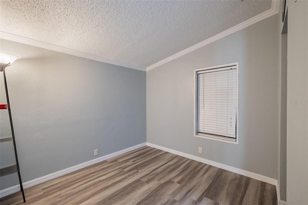 For Sale: $365,000 (4 beds, 2 baths, 2002 Square Feet)