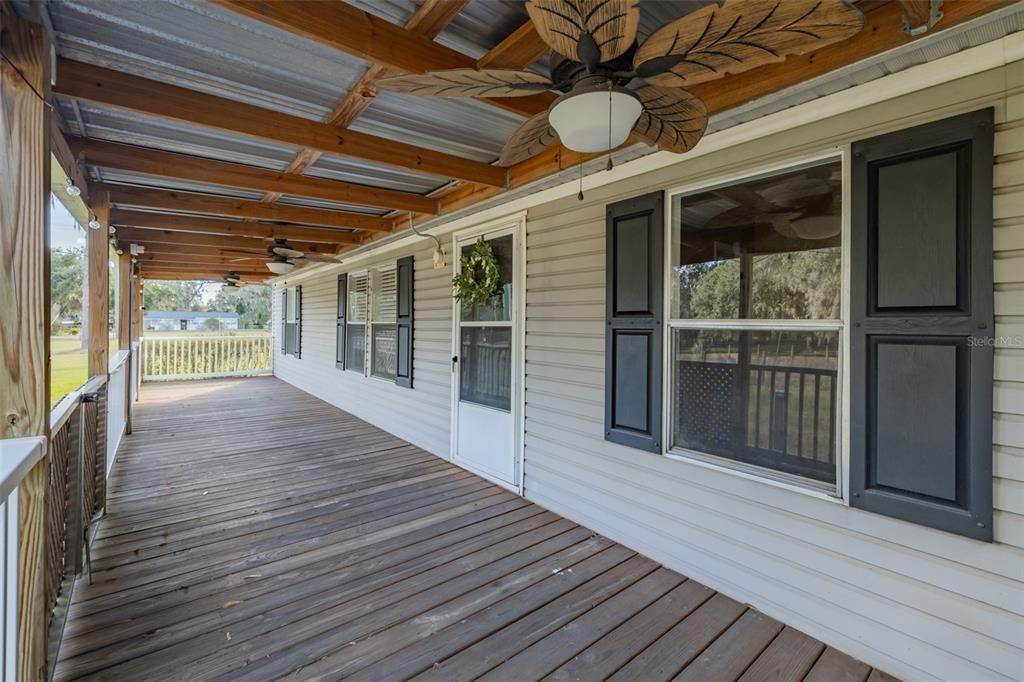 For Sale: $365,000 (4 beds, 2 baths, 2002 Square Feet)