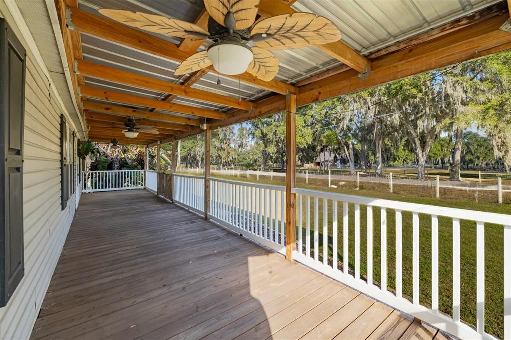 For Sale: $365,000 (4 beds, 2 baths, 2002 Square Feet)