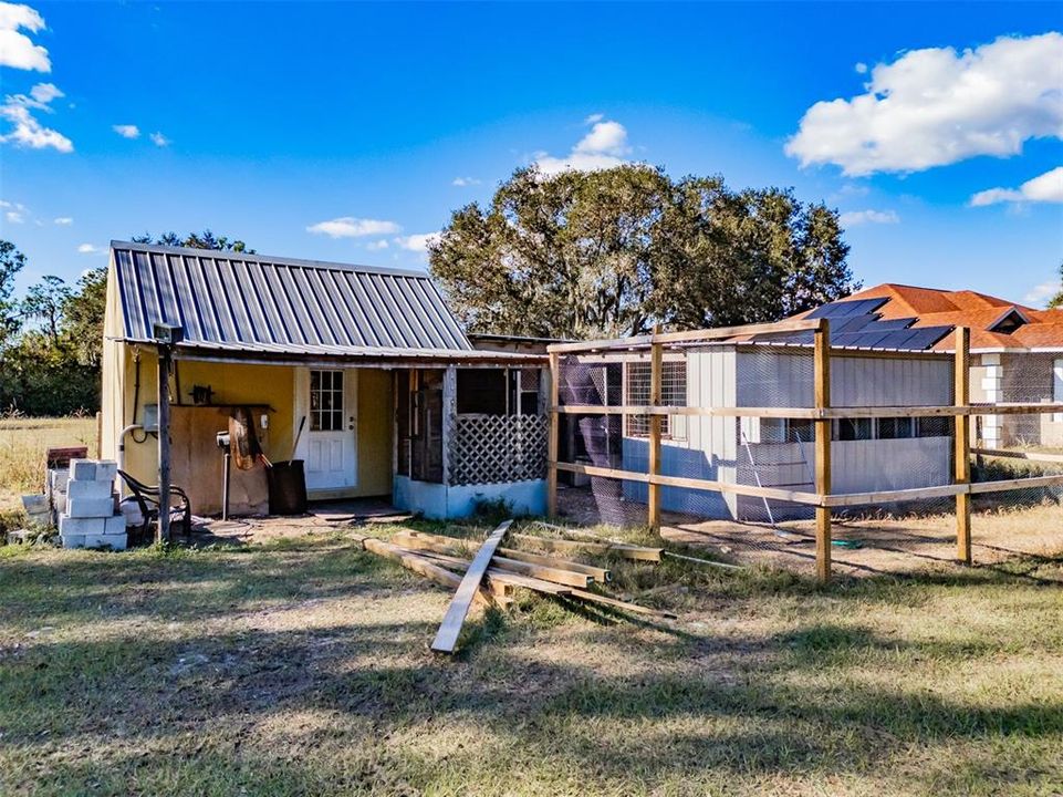 For Sale: $365,000 (4 beds, 2 baths, 2002 Square Feet)