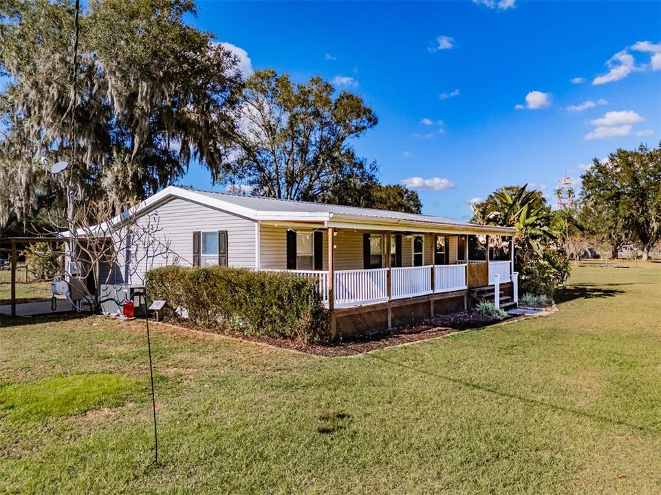 For Sale: $365,000 (4 beds, 2 baths, 2002 Square Feet)