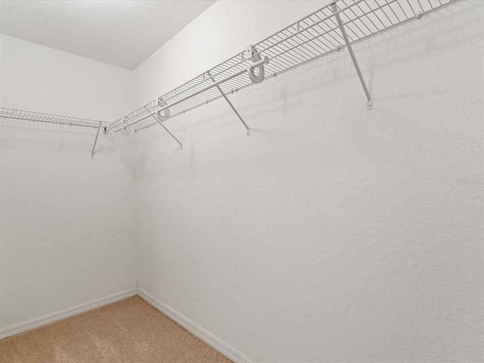 待售: $295,000 (3 贝兹, 2 浴室, 1855 平方英尺)