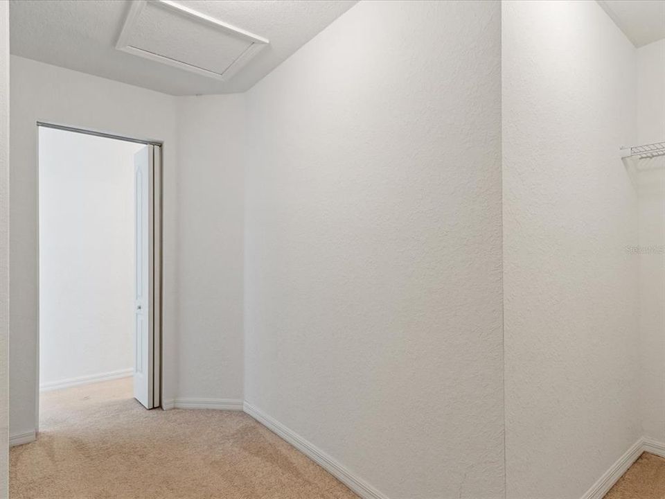 待售: $295,000 (3 贝兹, 2 浴室, 1855 平方英尺)