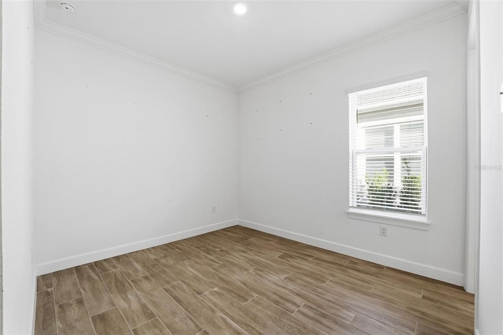 En Venta: $850,000 (3 camas, 3 baños, 2438 Pies cuadrados)