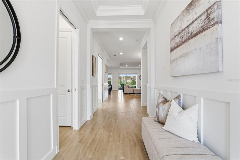 En Venta: $850,000 (3 camas, 3 baños, 2438 Pies cuadrados)