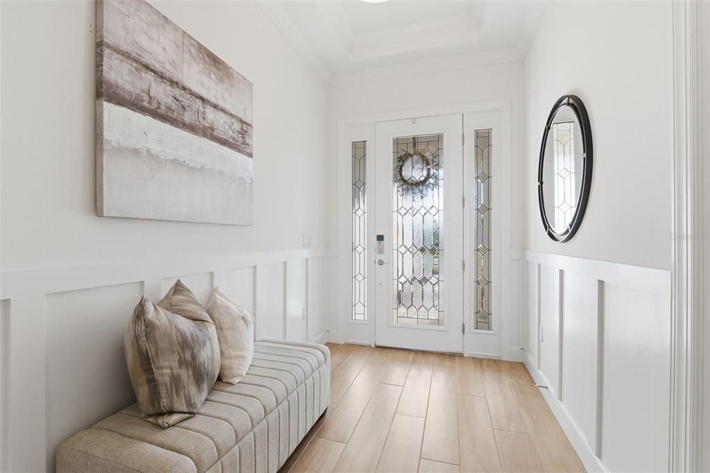 En Venta: $850,000 (3 camas, 3 baños, 2438 Pies cuadrados)