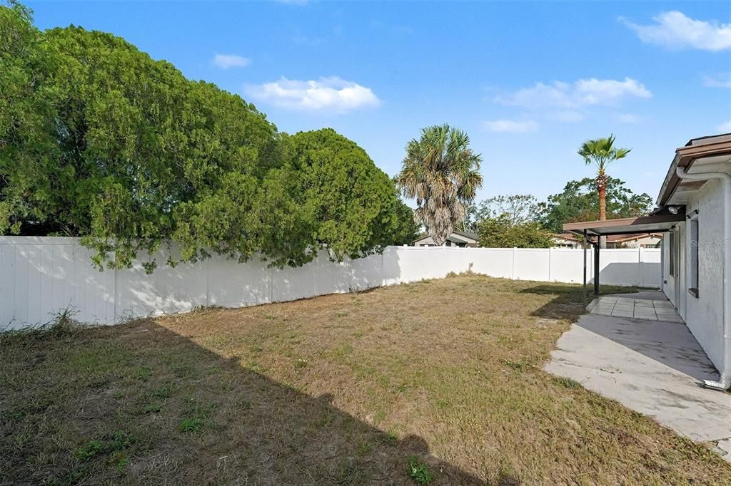 For Rent: $2,100 (4 beds, 2 baths, 1314 Square Feet)