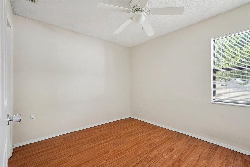 For Rent: $2,100 (4 beds, 2 baths, 1314 Square Feet)