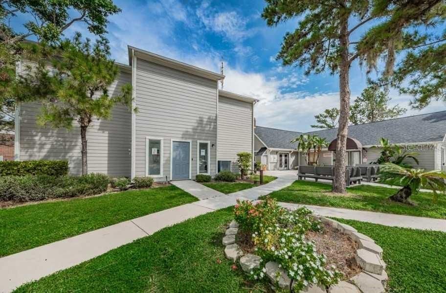 For Rent: $1,400 (1 beds, 1 baths, 615 Square Feet)