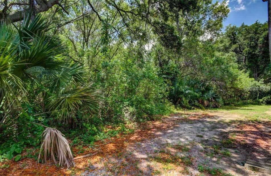 For Rent: $1,400 (1 beds, 1 baths, 615 Square Feet)