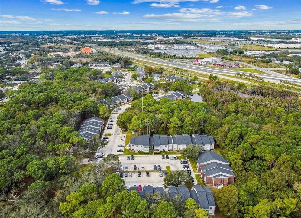 For Rent: $1,400 (1 beds, 1 baths, 615 Square Feet)