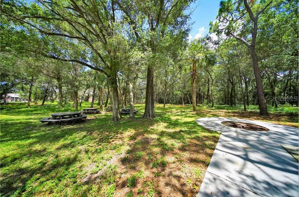 For Rent: $1,400 (1 beds, 1 baths, 615 Square Feet)