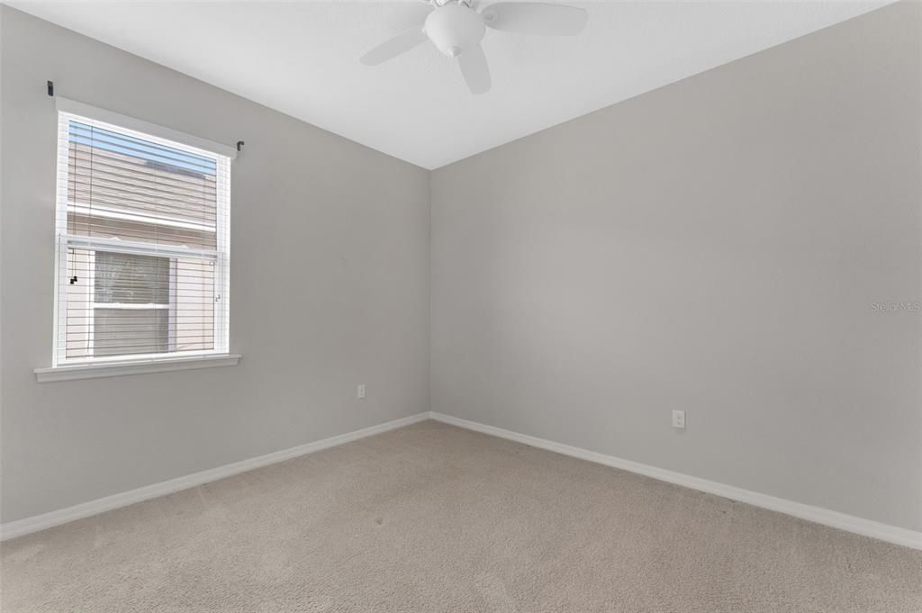 For Sale: $324,900 (4 beds, 2 baths, 2080 Square Feet)