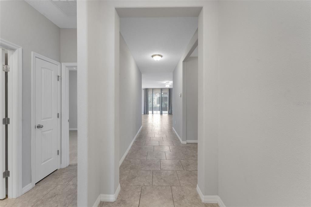 For Sale: $324,900 (4 beds, 2 baths, 2080 Square Feet)