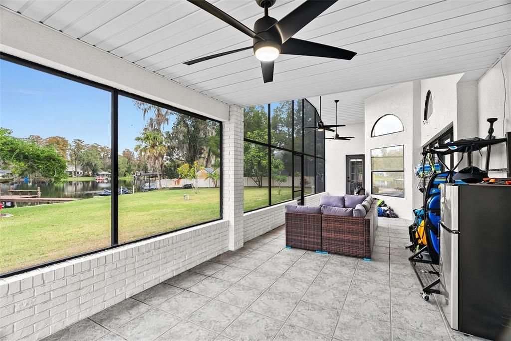 В аренду: $4,995 (3 спален, 2 ванн, 1863 Квадратных фут)