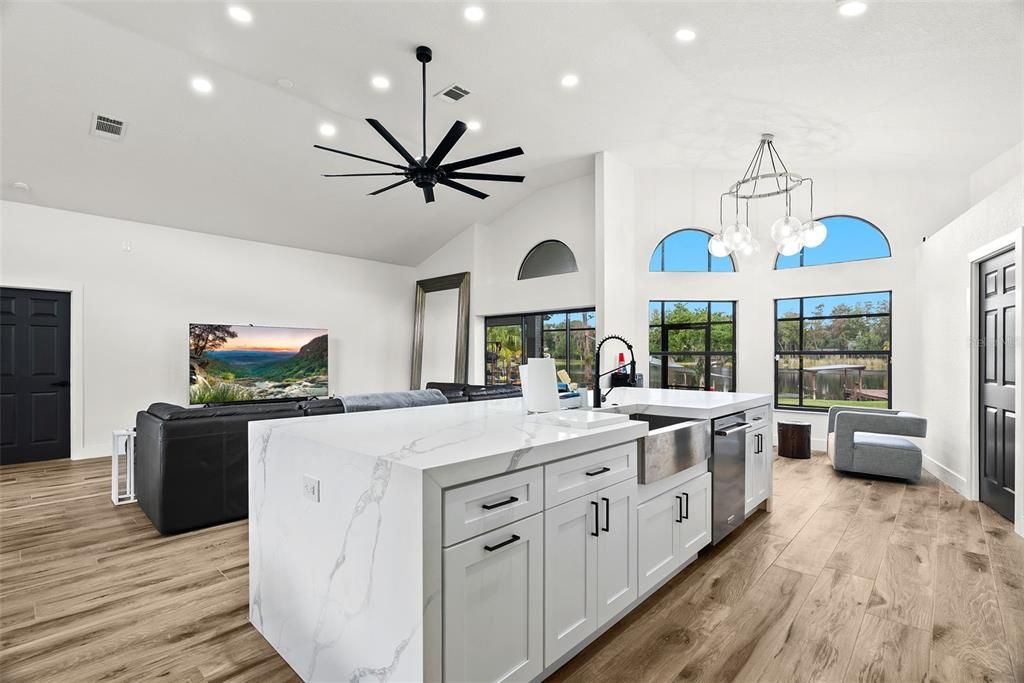 В аренду: $4,995 (3 спален, 2 ванн, 1863 Квадратных фут)