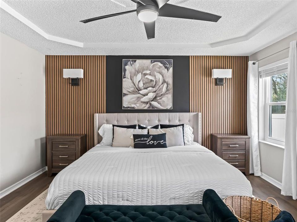 En Venta: $329,900 (3 camas, 2 baños, 2375 Pies cuadrados)