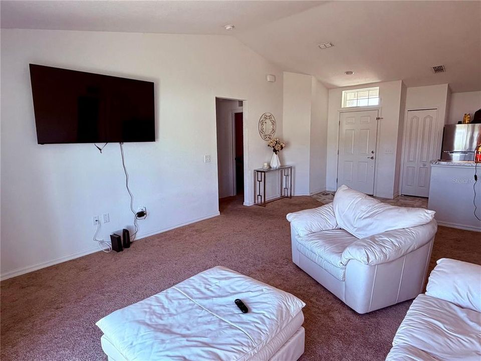 En Venta: $400,000 (3 camas, 2 baños, 1184 Pies cuadrados)