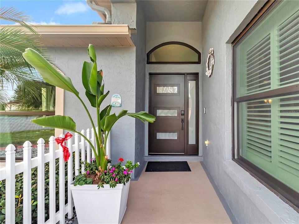 For Sale: $384,900 (3 beds, 2 baths, 2012 Square Feet)