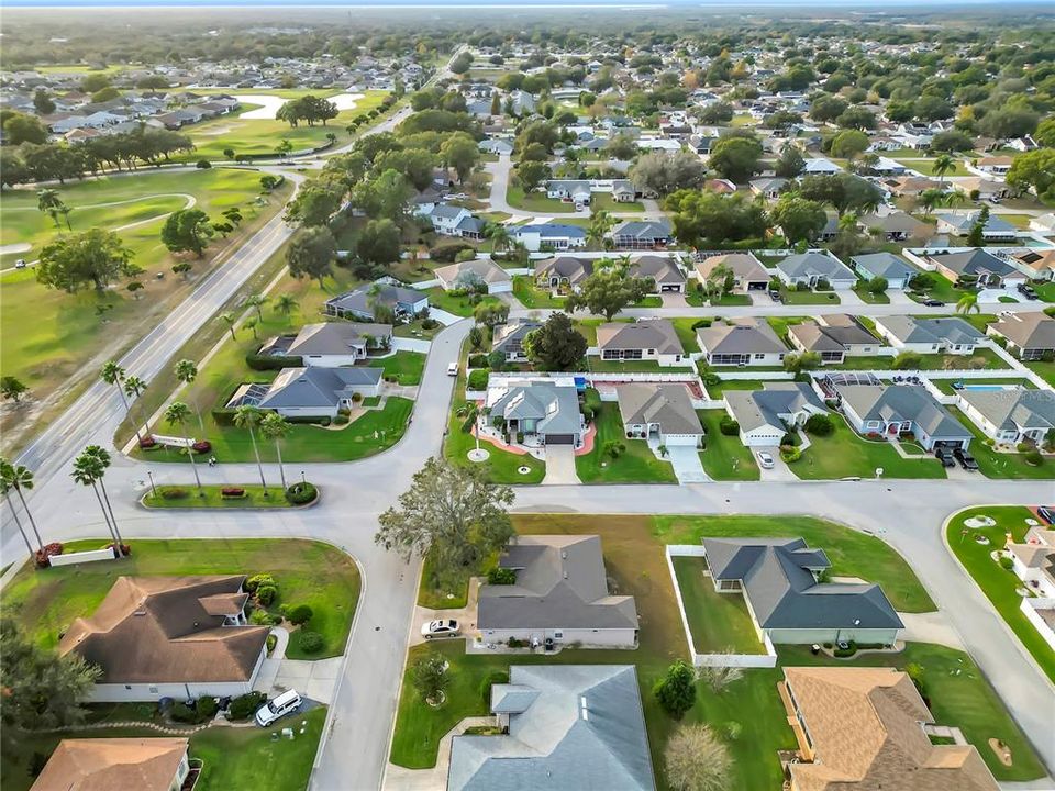 For Sale: $384,900 (3 beds, 2 baths, 2012 Square Feet)