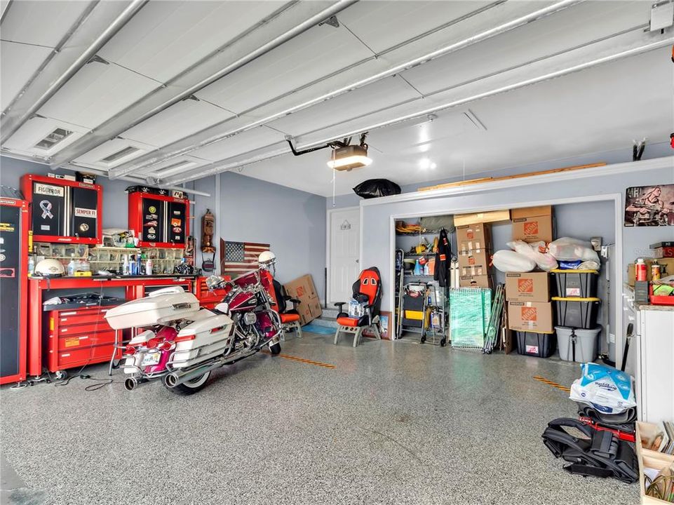 For Sale: $384,900 (3 beds, 2 baths, 2012 Square Feet)