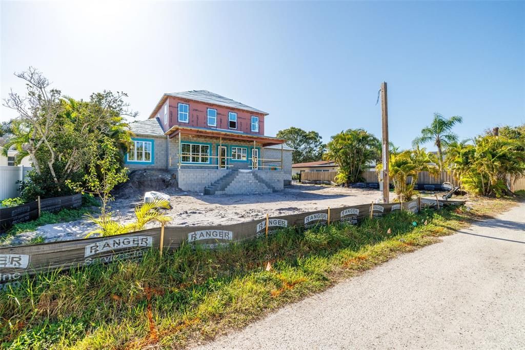 For Sale: $1,950,000 (5 beds, 3 baths, 3120 Square Feet)